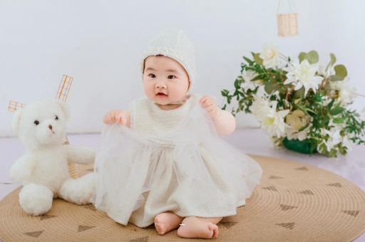 松滋宝宝几个月抬头